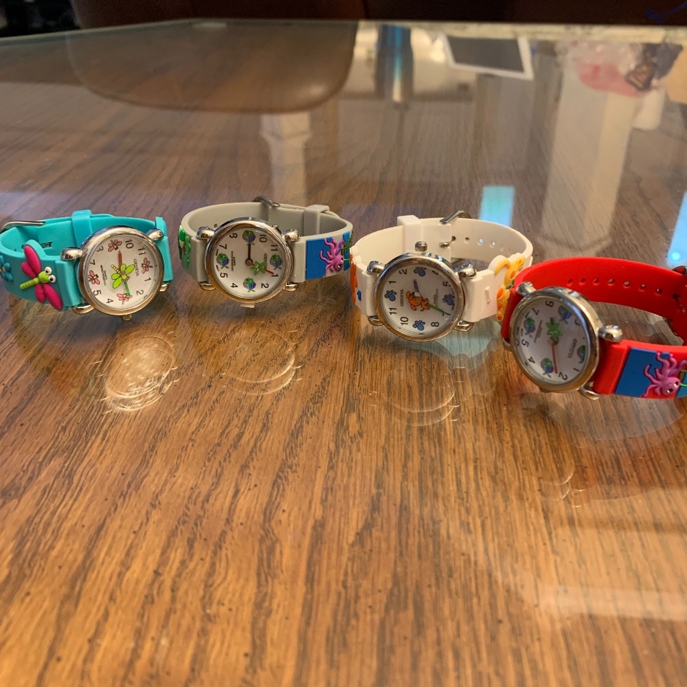 Geneva Kids Character Watch